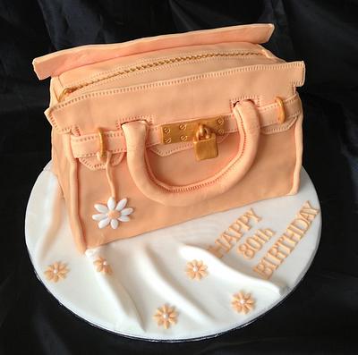 Handbag cake - Cake by Caron Eveleigh