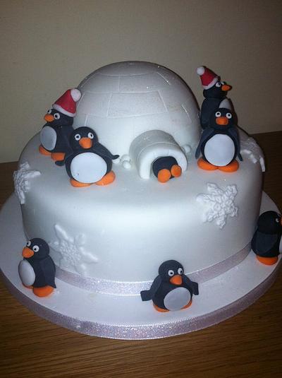 Penguin Christmas - Cake by Donna