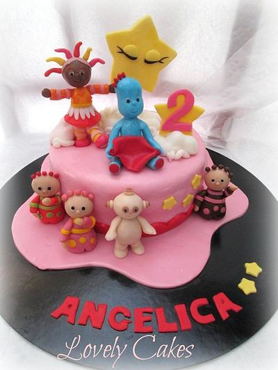 In the night garden  - Cake by Lovely Cakes di Daluiso Laura