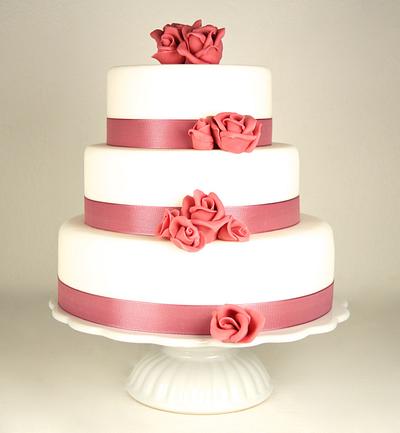 Wedding Cake - Judith Walli - Cake by Judith und die Torten