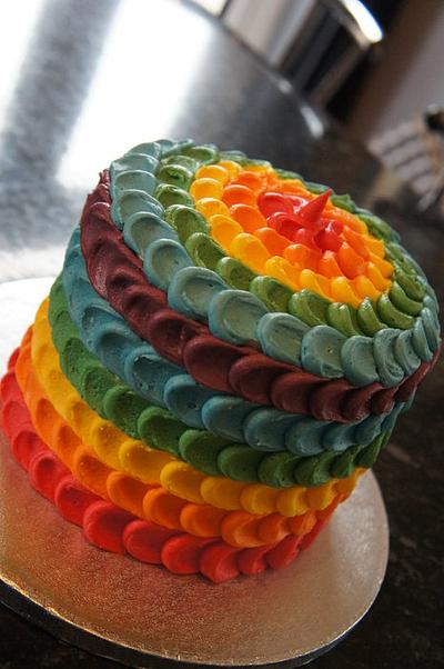 My first rainbow cake - Cake by VictoriousOccasions