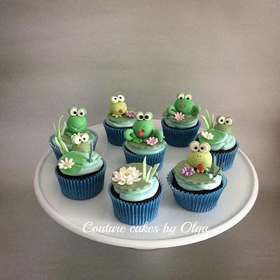 Frog cupcakes - Cake by Couture cakes by Olga
