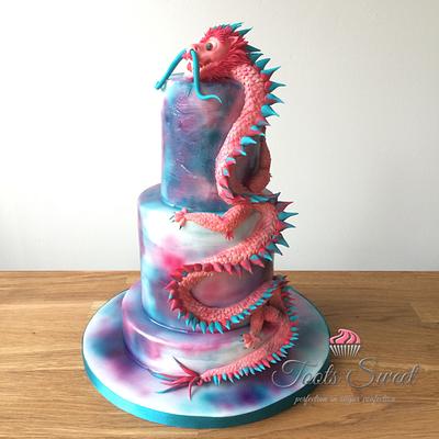 Lucky Dragon - Cake by Toots Sweet