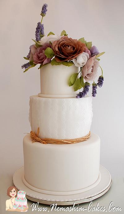  Wefer paper Classic wedding cake - Cake by galit