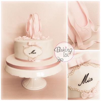 Ballerina cake - Cake by Baking Isi