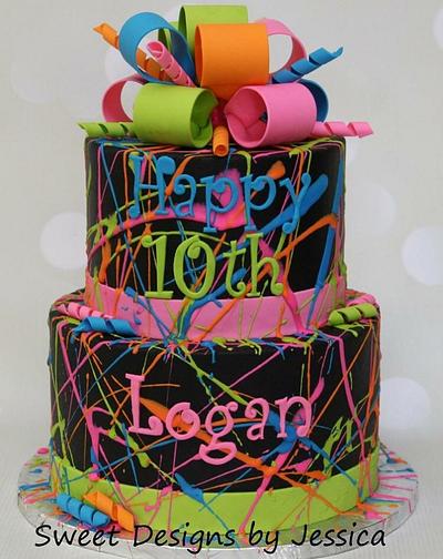 Logan's10th - Cake by SweetdesignsbyJesica