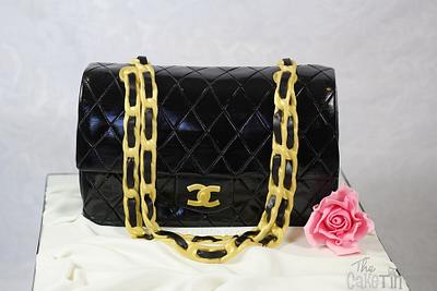 Chanel handbag - Cake by The Cake Tin