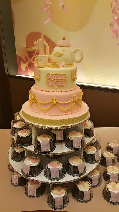 Royal tea party - Cake by Karamelo Cakes & Pastries