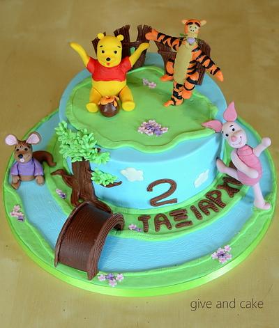 Winnie the pooh! - Cake by giveandcake