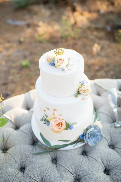 Desert romance - Cake by Teresa Frye