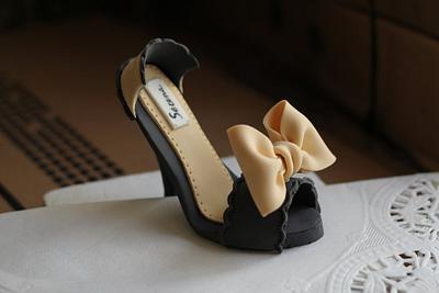 Teen shoes - Cake by Giogio