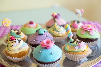 Candy cupcakes - Cake by Yuri