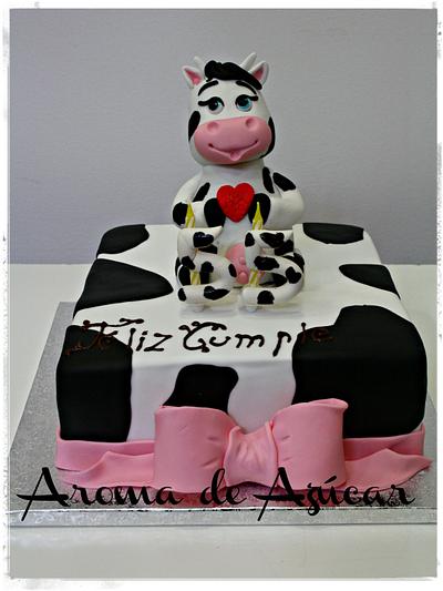 cow cake - Cake by Aroma de Azúcar