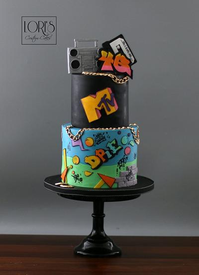 Retro cake  - Cake by Lori Mahoney (Lori's Custom Cakes) 