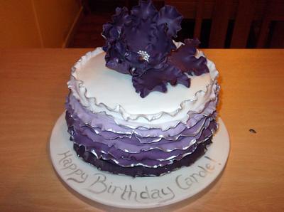 Ombre Ruffle - Cake by muffintops