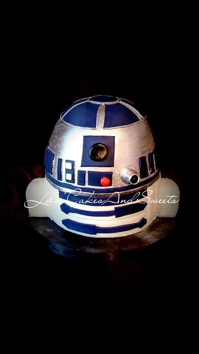 R2D2 Star Wars - Cake by Lolo's Cakes and Sweets