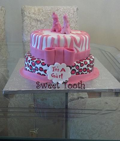 Animal Themed Baby Shower Cake - Cake by Carsedra Glass