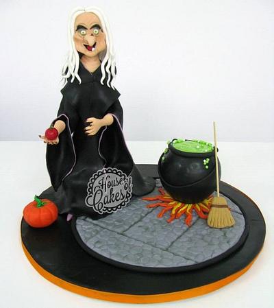 Halloween Night - Cake by Carla Martins
