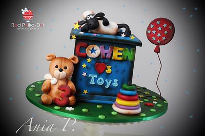 Shaun the Sheep toy box cake - Cake by RED POLKA DOT DESIGNS (was GMSSC)