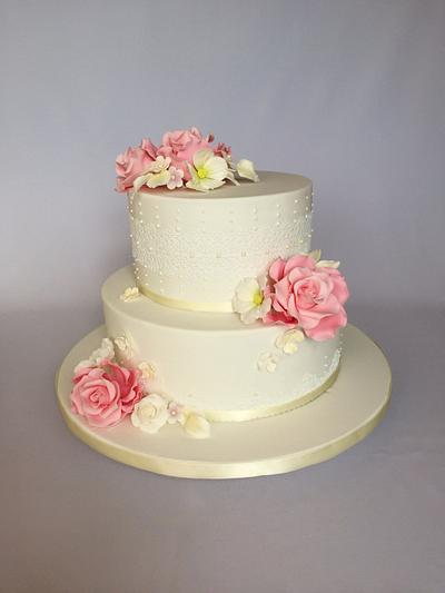 Wedding cake  - Cake by Layla A