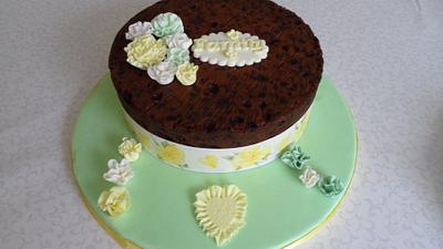 NAKED FRUIT CAKE - Cake by Tinascupcakes