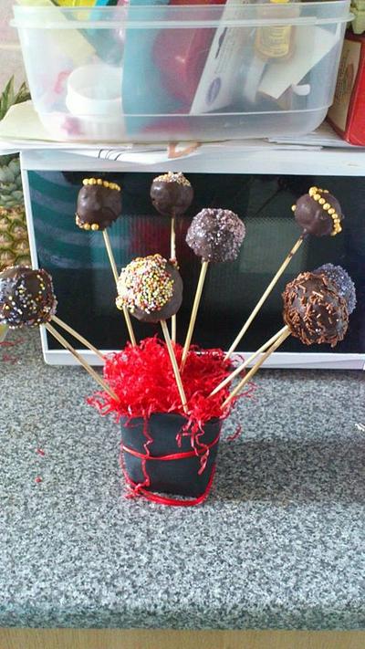 cake pops - Cake by cakealicious cake 