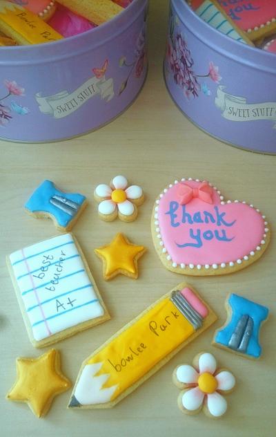 Thank you teachers!  - Cake by SugarMagicCakes (Christine)