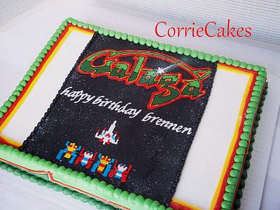 Galaga - Cake by Corrie