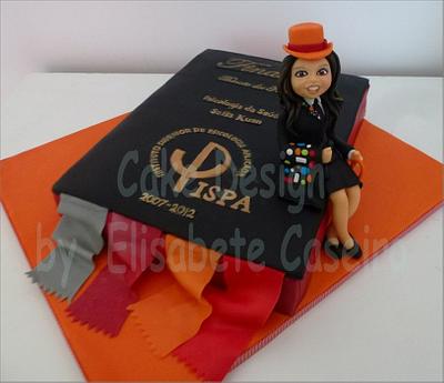Graduation cake - Cake by Bety'Sugarland by Elisabete Caseiro 