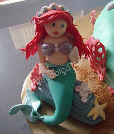 Ariel: fondant cake topper  - Cake by Ana