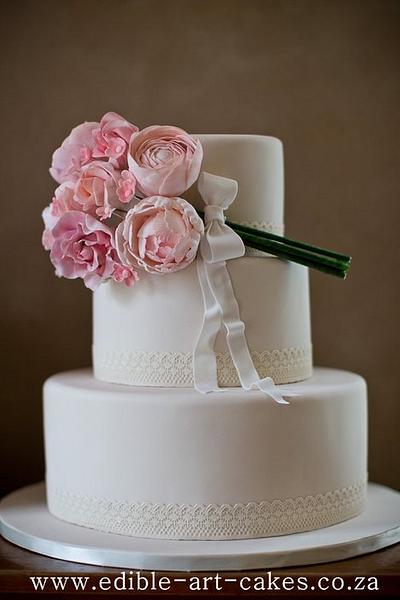 Sugar Flower Bouquet - Cake by Edible Art Cakes