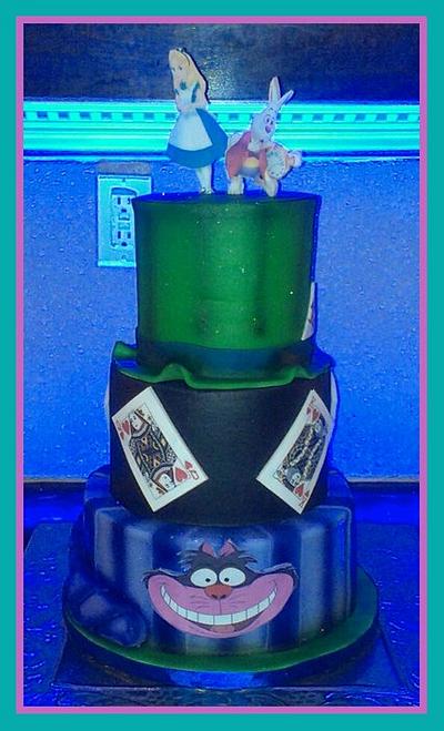 Alice in Wonderland - Cake by Sonia Serrano