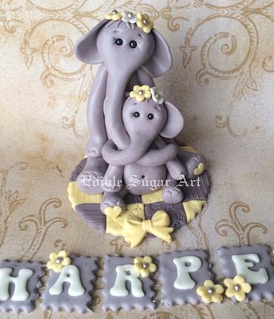 Fondant elephant cake topper - Cake by Edible Sugar Art