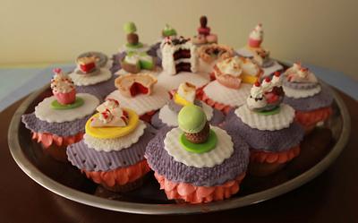 Cup cake minis - Cake by Cakes and Takes