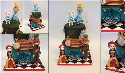 Alice in Wonderland - Cake by Nikki