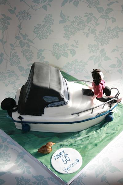 River Boat - Cake by Alison Lee