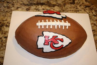 KS Chiefs football cake - Cake by Lisa
