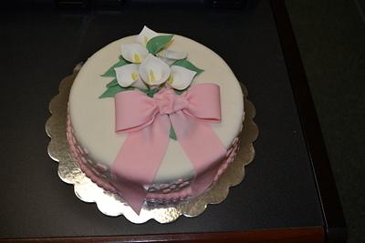 Calla Lillie's with a Pink bow - Cake by Margaret Brickhouse