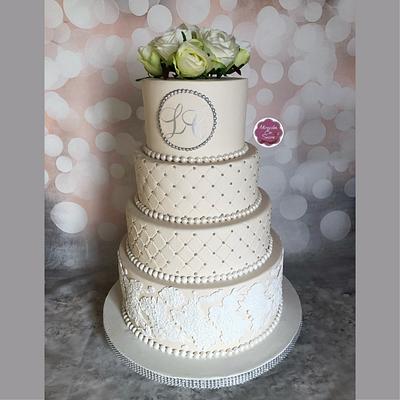 Wedding cake - Cake by miracles_ensucre