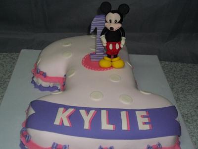 Girly Number One with Mickey - Cake by Willene Clair Venter