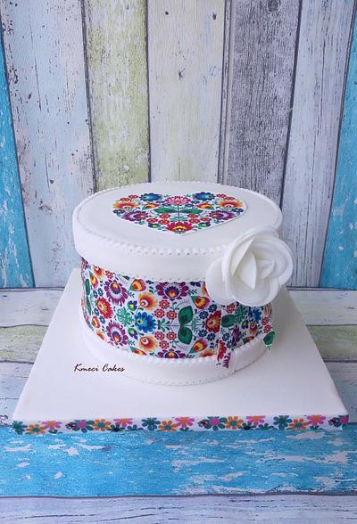 Little folk cake - Cake by Kmeci Cakes 