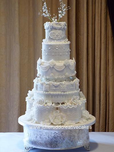Wedding cake  - Cake by julier