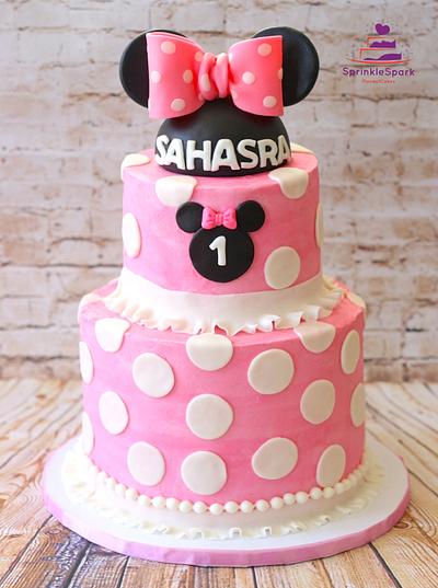 Minnie Cake - Cake by SprinkleSpark