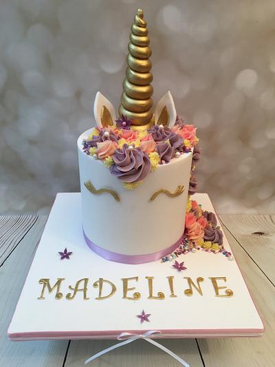Unicorn cake  - Cake by Elaine - Ginger Cat Cakery 