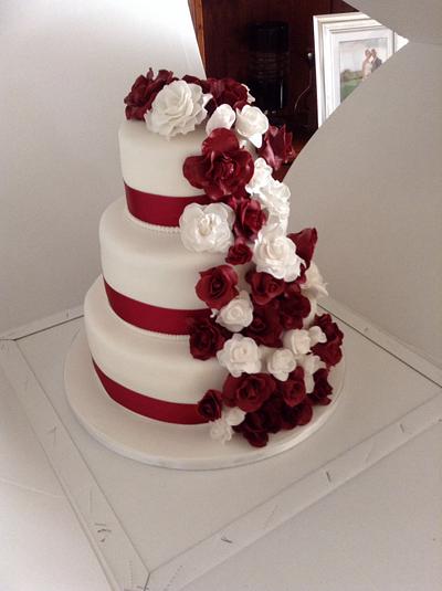 Wedding cake - Cake by Mazz