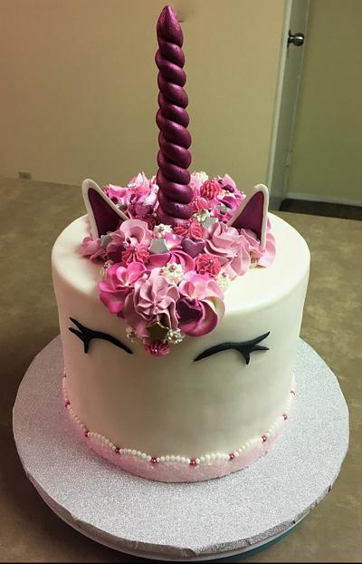 Pink Unicorn cake - Cake by Sweet Art Cakes