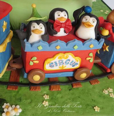 Penguins of Madagascar Circus - Cake by Silvia Costanzo