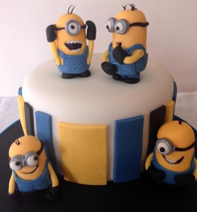 Minions! - Cake by Ele Lancaster