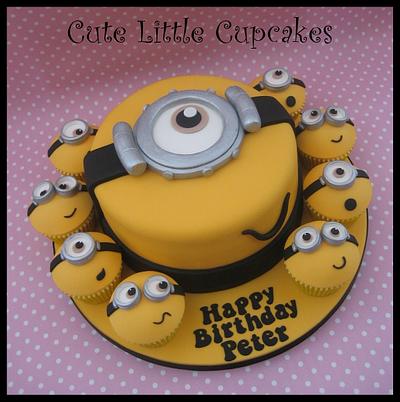 Minion Cake & Cupcakes - Cake by Heidi Stone