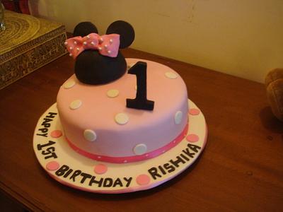 Minnie Mouse Cake - Cake by Niha Naina